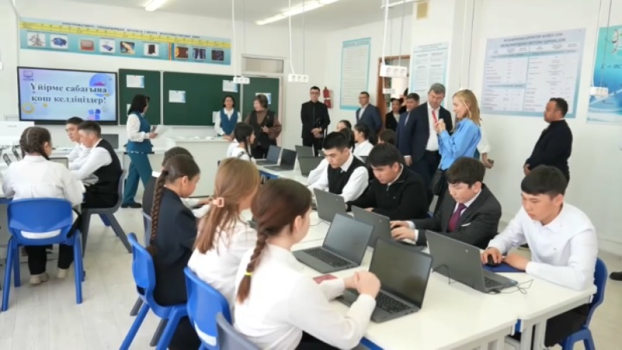 Сельская школа в ВКО получила статус Google Reference School