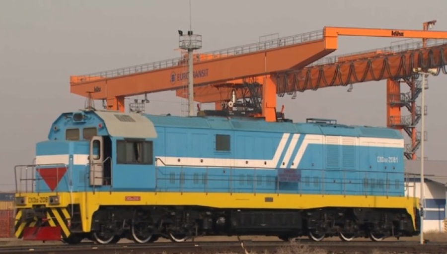 День работников транспорта отмечают в Казахстане