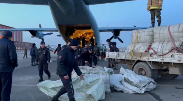 Ұлттық ұланның жауынгерлері су тасқынына қарсы жұмысқа жұмылдырылды