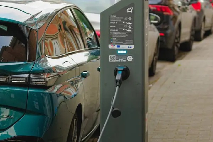 Қазақстанда электр көліктерінің сатылымы 207%-ға өсті