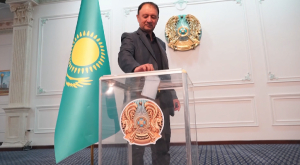 Как голосуют казахстанцы за рубежом