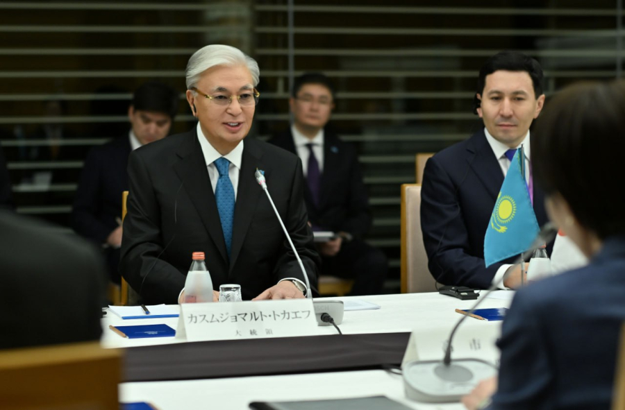 Токаев провел переговоры с Премьер-министром Японии Санаэ Такаичи