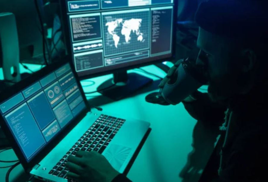 Мошенники звонили казахстанцам с подложных номеров