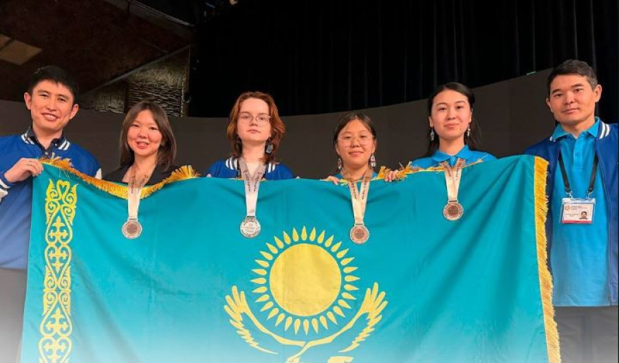 100% медальный зачет показала казахстанская сборная на Европейской математической олимпиаде