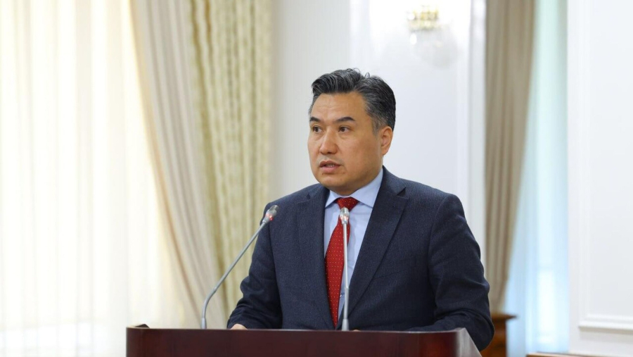 Кому по ошибке выплатили 6 млрд тенге из пенсионного фонда, рассказал министр труда