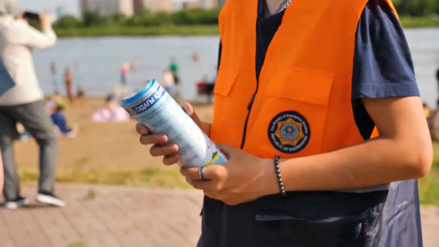 Елордада демалушыларға судағы қауіпсіздік ережелері түсіндірілді