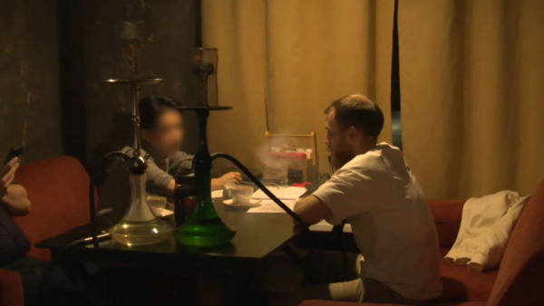 Қоғамдық орында қорқор мен темекі тұтынғандарға ₸111 млн айыппұл салынды