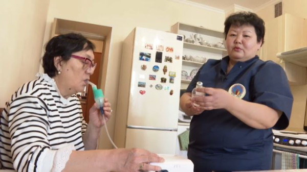 Более 12 тысяч соцработников насчитывается в Казахстане