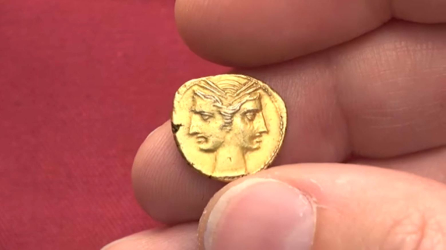 Коллекцию древних монет стоимостью $100 млн выставят на торги