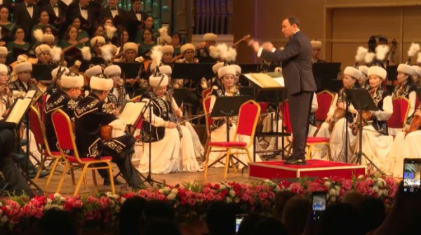 Казахской государственной академической филармонии имени Жамбыла — 90 лет