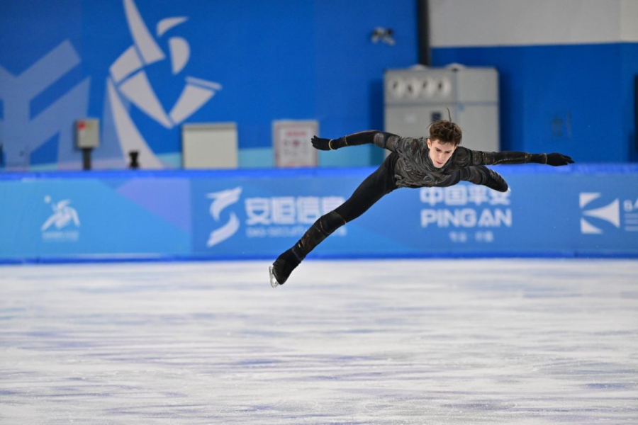 Михаил Шайдоров төрт құрлық чемпионатын тамаша көрсеткішпен бастады