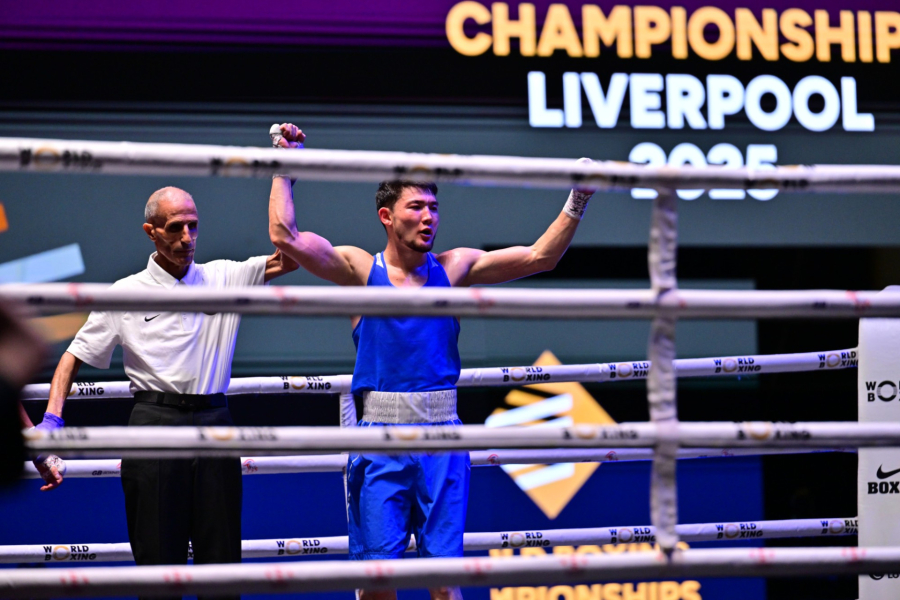 Ертуган Зейнуллинов вышел в четвертьфинал ЧМ по боксу