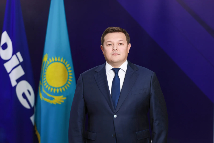 В партии «Әділет» назначили трех заместителей председателя: кто вошел в руководство