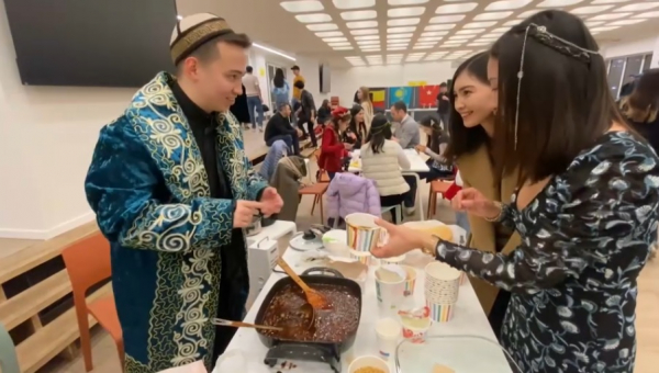 Казахстанские студенты в Брюсселе отпраздновали Наурыз