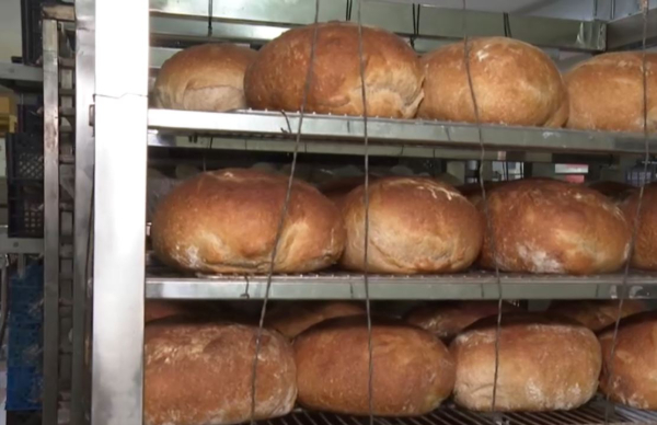 Наубайшы: Дастарқанында наны мен майы бар отбасы бақытты