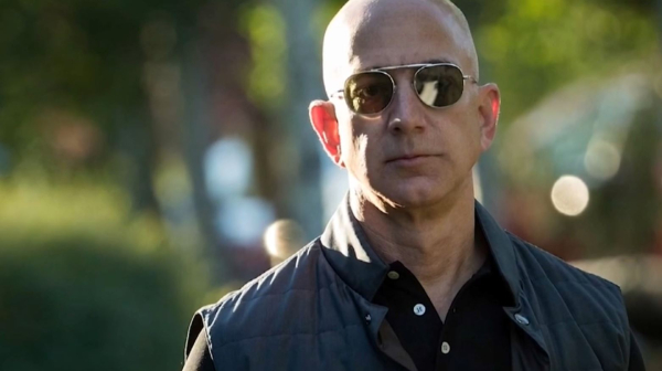 Әлемдегі ең бай адам анықталды