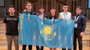 Казахстанские школьники завоевали 4 медали на олимпиаде по химии в Швейцарии
