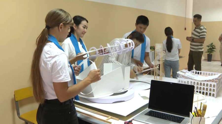 День открытых дверей провели в колледжах Актау