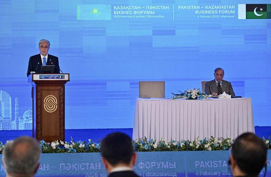 Токаев и Шариф приняли участие в работе казахско-пакистанского бизнес-форума