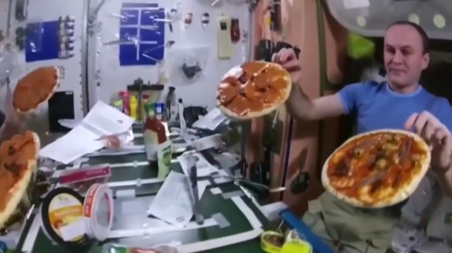 Учёные хотят выращивать еду для астронавтов прямо на орбите 