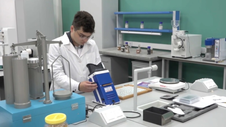 Курс по ИИ освоили 6 тысяч студентов в СКО