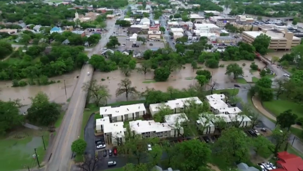 Больше 200 тыс. домов остались без электричества после шторма в США