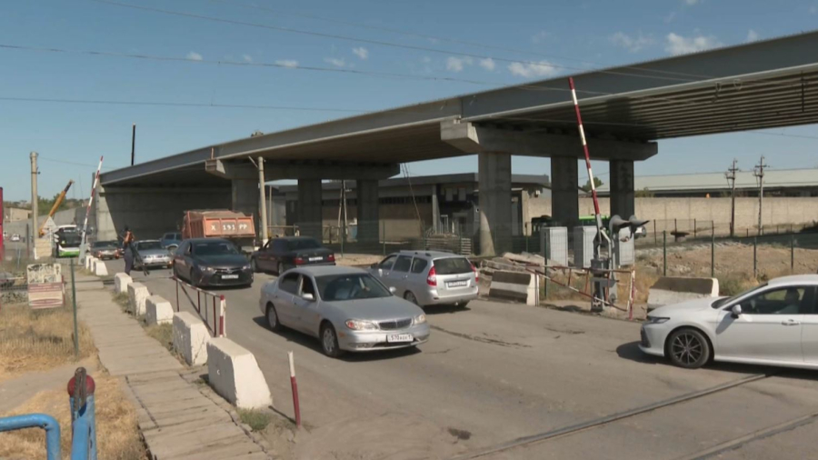 Шымкентте теміржол өткелінің құрылысына озық технология қолданылады