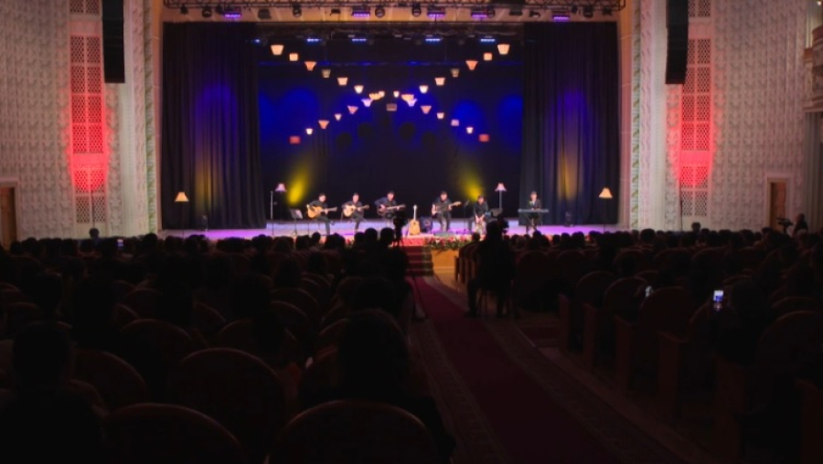 «Живой» концерт искусственного интеллекта прошел в Алматы