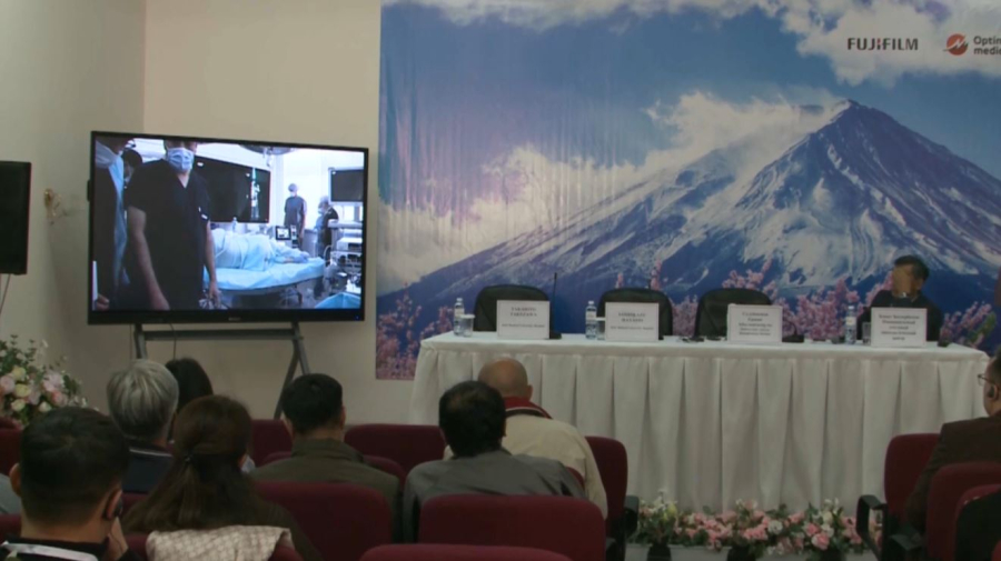 Мастер-класс японских эндоскопистов стартовал в Конаеве