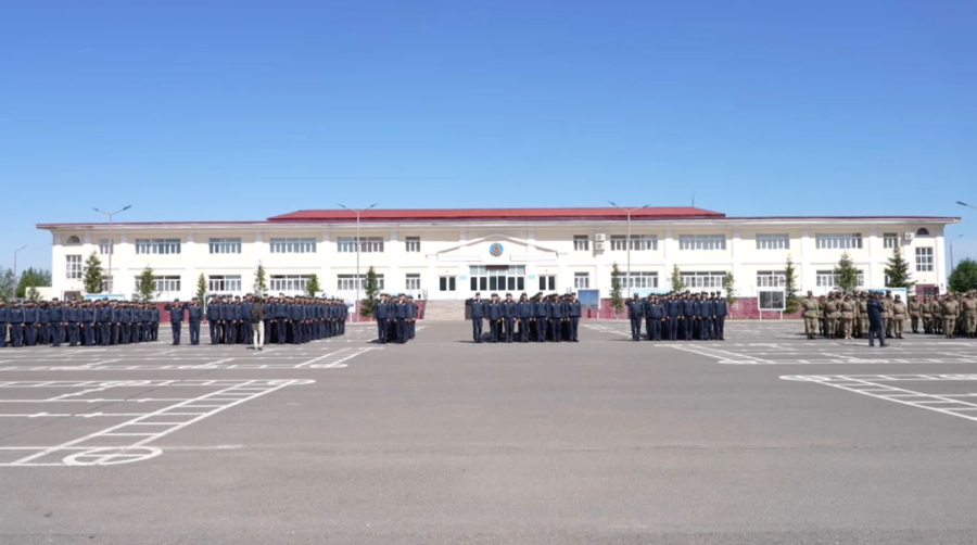 Почти 1000 образовательных грантов получили военнослужащие Нацгвардии