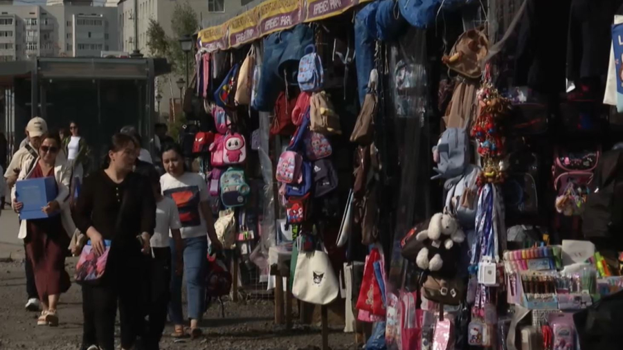 Баланы мектепке дайындауға қанша қаражат керек?