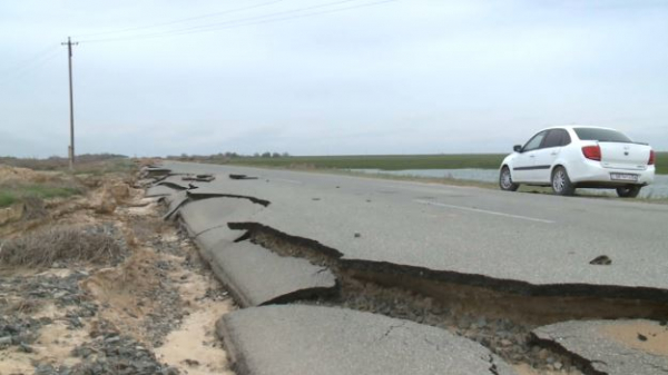 Автомобильное движение полностью восстановлено в Кызылкогинском районе