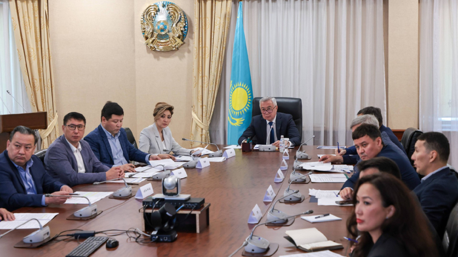 В Правительстве обсудили развитие трансграничных хабов