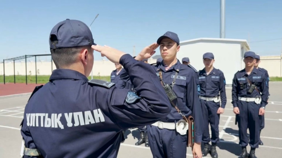 Солдат-полиглот служит в Туркестане