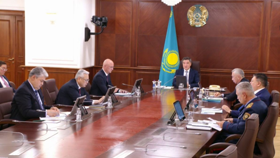 О.Бектенов жол апаттарын азайту үшін жауапты органдарға бірқатар тапсырма берді