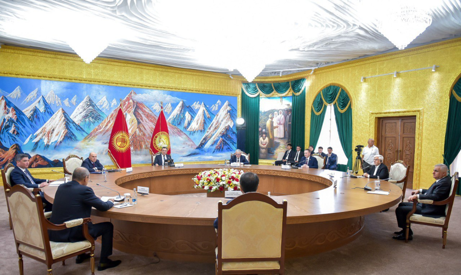 Бектенов принял участие в заседании ЕМПС в расширенном формате