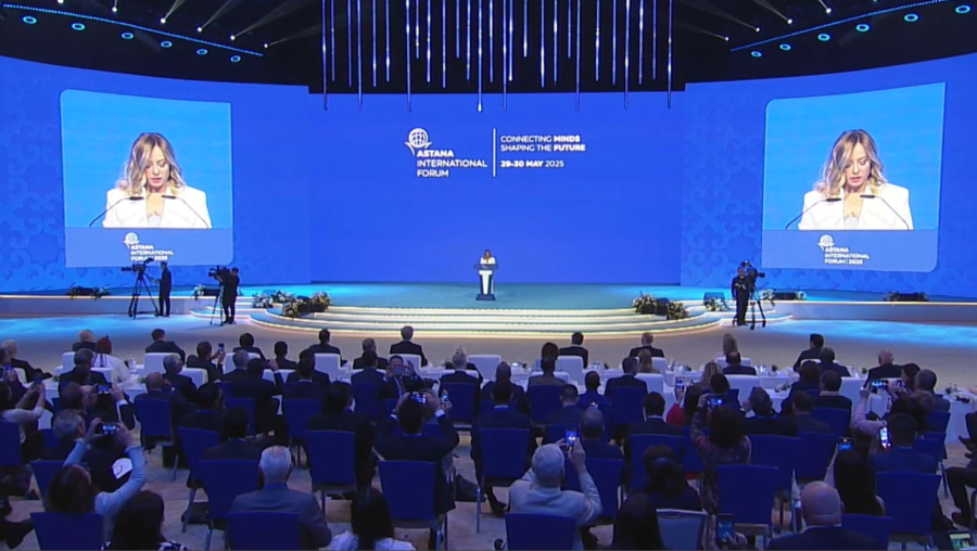 Қ. Тоқаев пен Д. Мелони Астана халықаралық форумының арнайы сессиясына қатысты