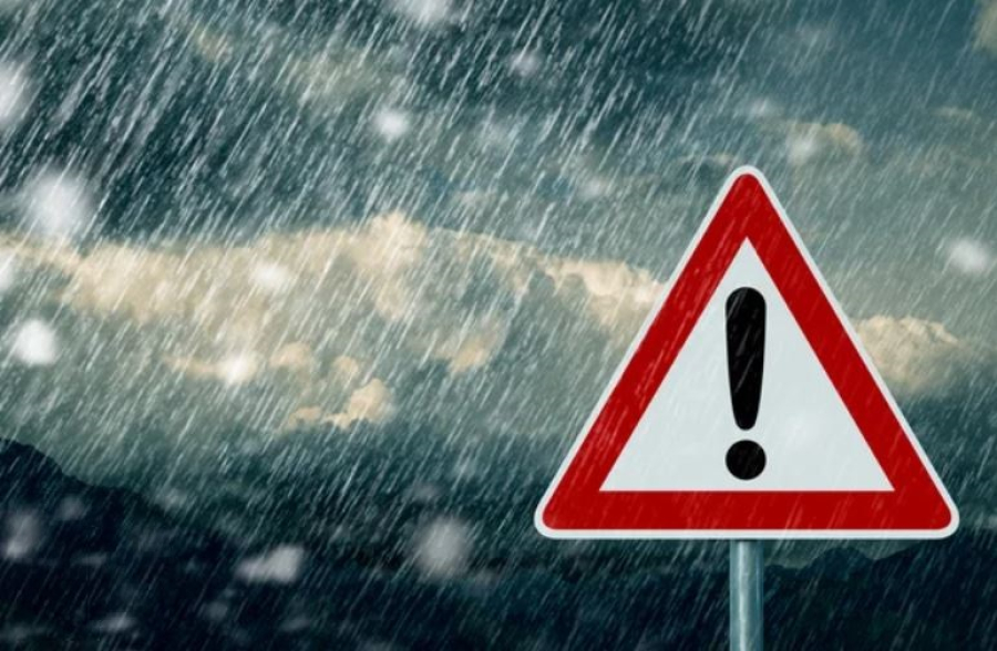 На трассе в Костанайской области ограничили движение из-за непогоды