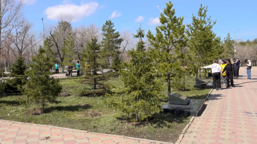 Восемь тысяч тонн мусора вывезли во время субботника в Карагандинской области