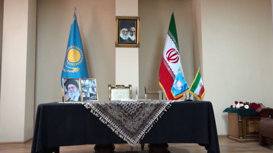 Сенат төрағасы Иран елшілігінде көңіл айту кітабына жазба қалдырды