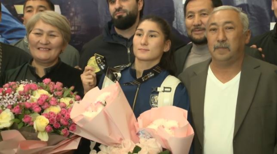 Двукратная чемпионка мира Аида Абикеева вернулась в Караганду