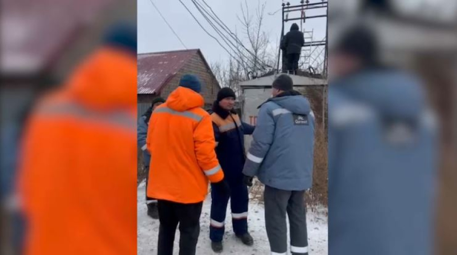 Авария на электросетях: 380 домов в Каражале остаются без света