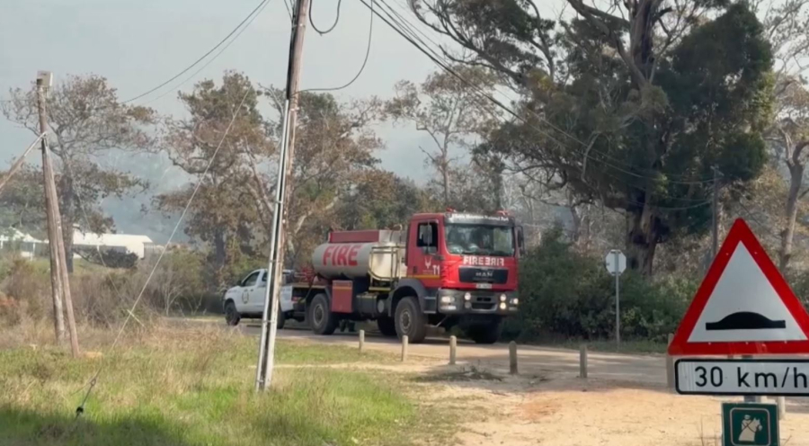 Кейптаунда 3 мың гектар жер жанып кетті