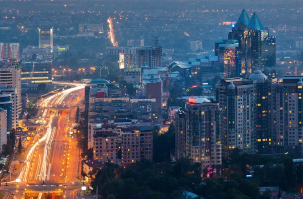 Проверки автотранспорта усилили в Алматы