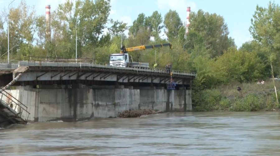Өскемендегі автокөлік көпірлері техникалық тексерістен өтеді