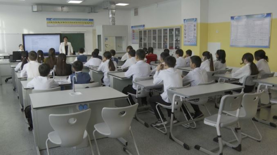 Втрое снизилось число нарушений прав учителей в РК