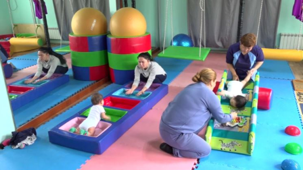 Атырауда 50 бала «Ерте араласу» бағдарламасы көмегімен оңалтудан өтті