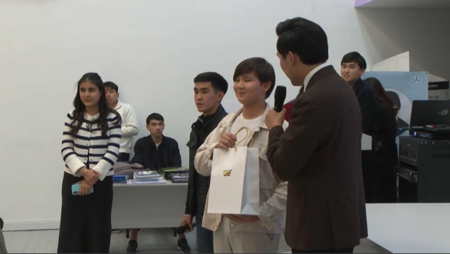 «Хабар» мен «24КZ» телеарналарының журналистері студенттерге шеберлік сабақтарын өткізді