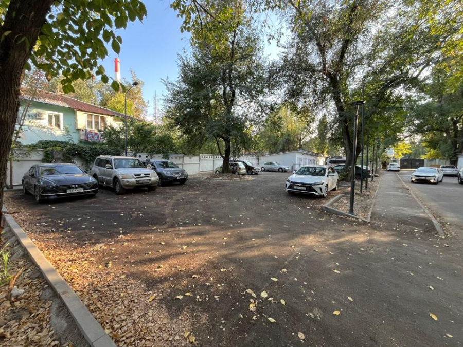 Как развивают систему парковок в Алматы