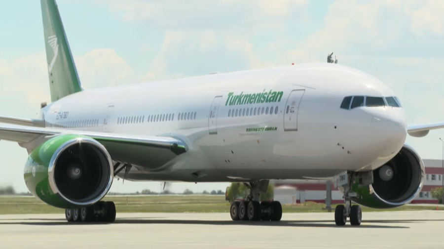 Президент Туркменистана прибыл в Астану для участия в саммите «ЦА - Италия»